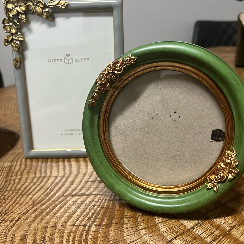 Vintage-Inspired Frame Set | Gold Floral Accents